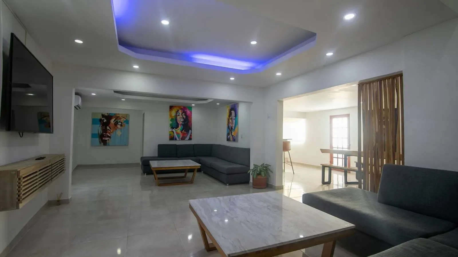 Villa Gallery
