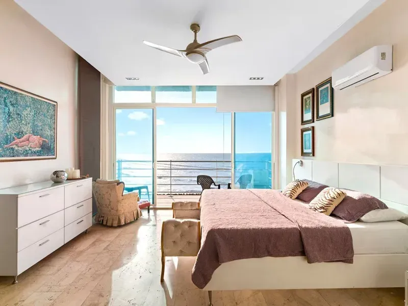 BocaGrande Ocean Front