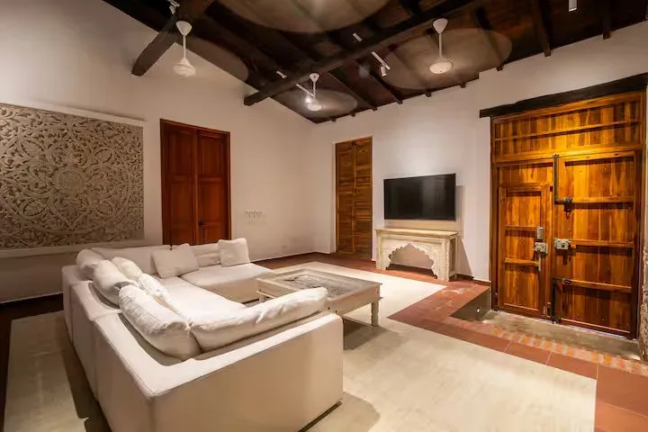 Villa Gallery