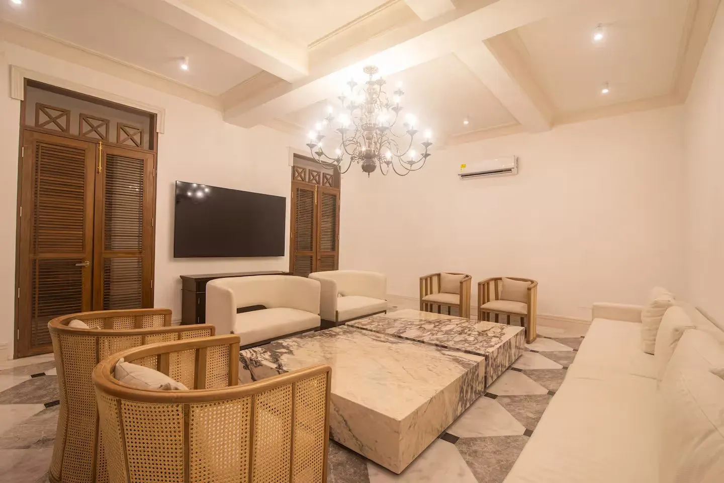 Villa Gallery