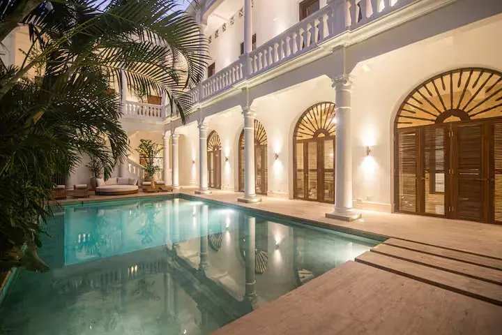 Villa Gallery