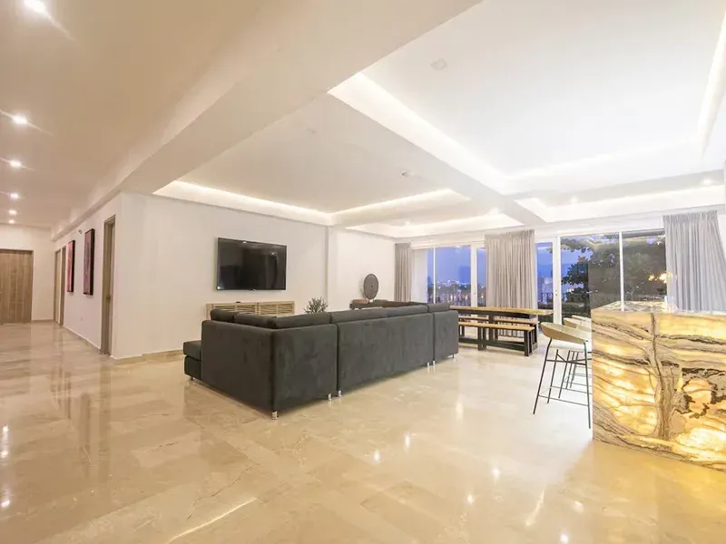 Casa Reloj