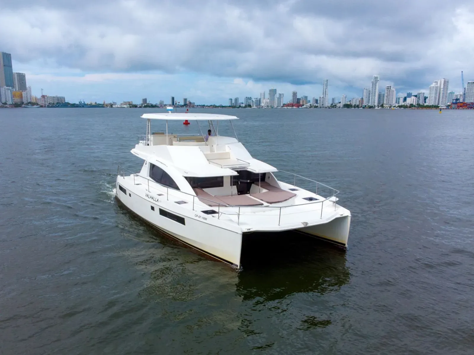 Catamaran 51