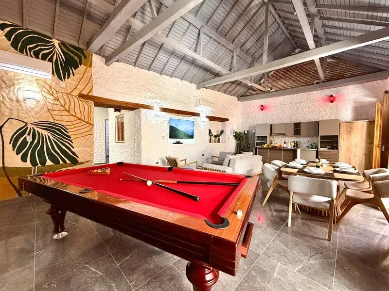 Cornalina House