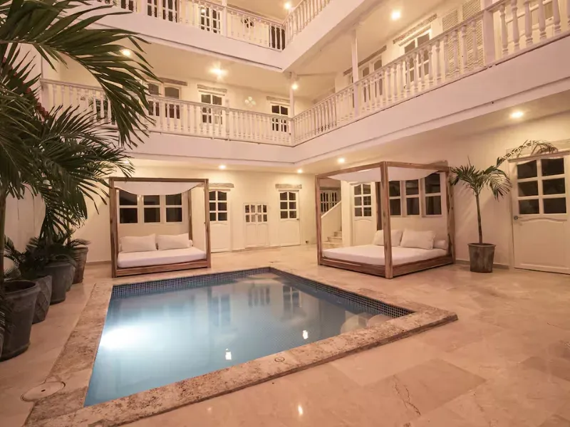 Cuartel House