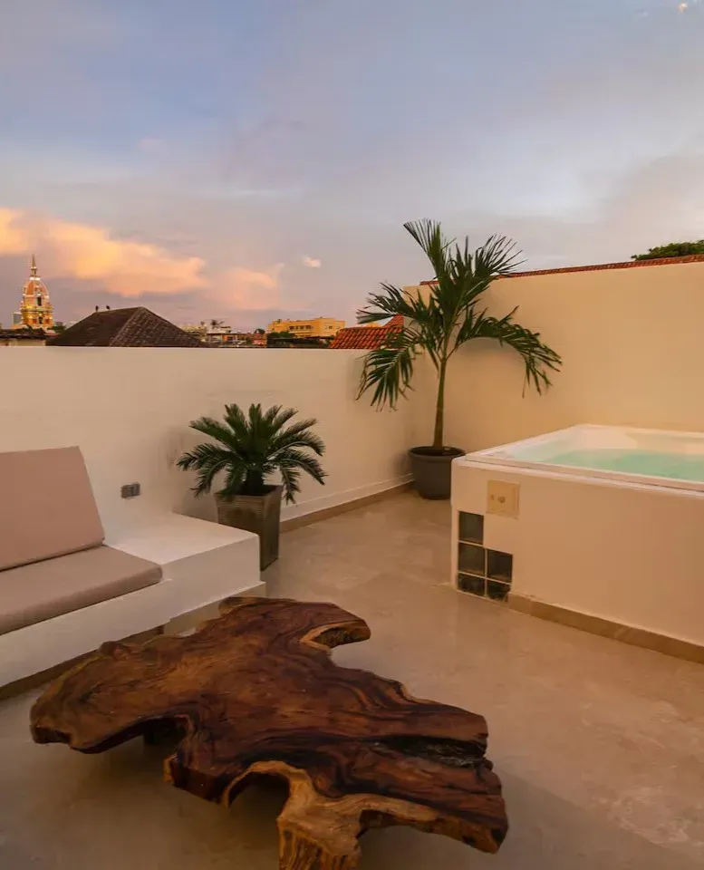 Cuartel House