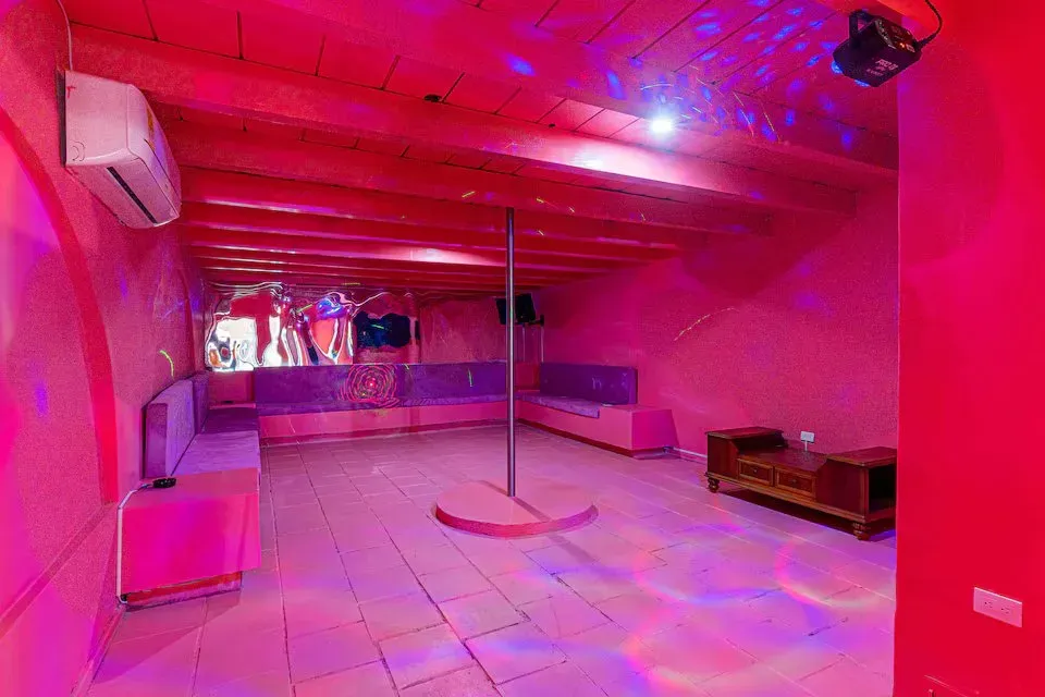 Villa Gallery