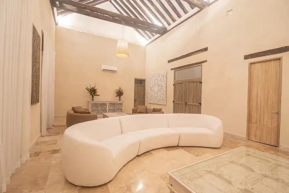 Villa Gallery