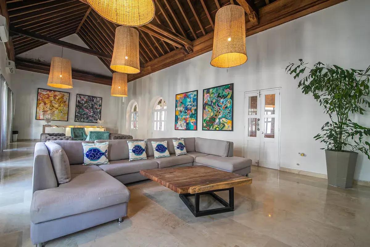 Villa Gallery