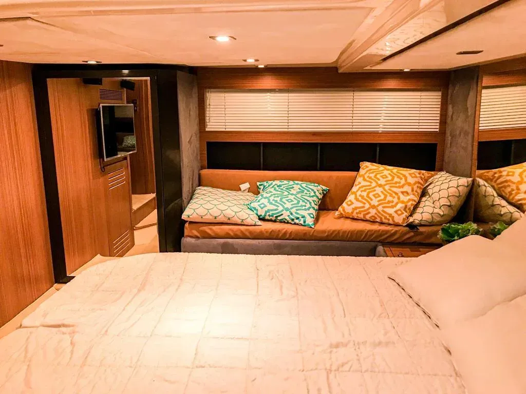 Azimut I gallery photo 3